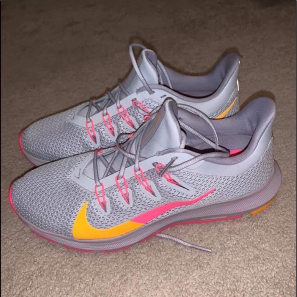 Nike shoes size 8